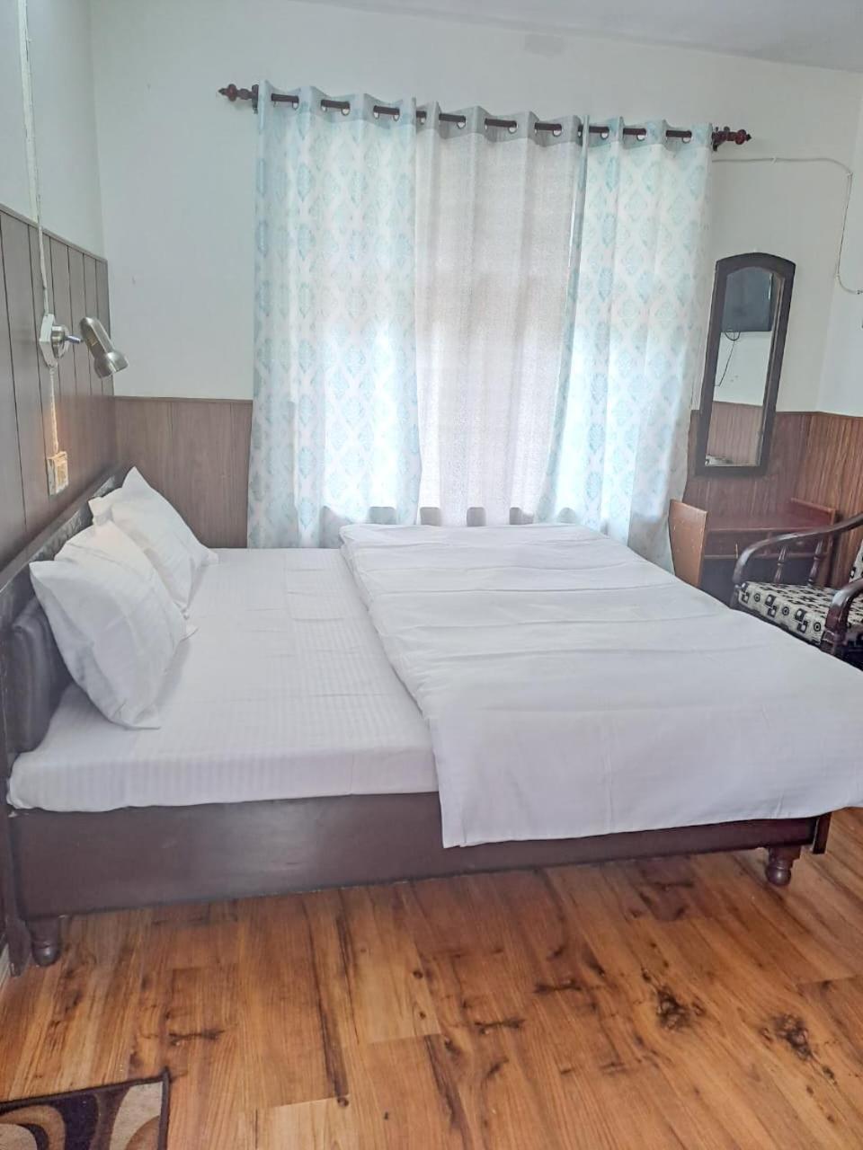 Hotel Gyespa Kyelang Ngoại thất bức ảnh